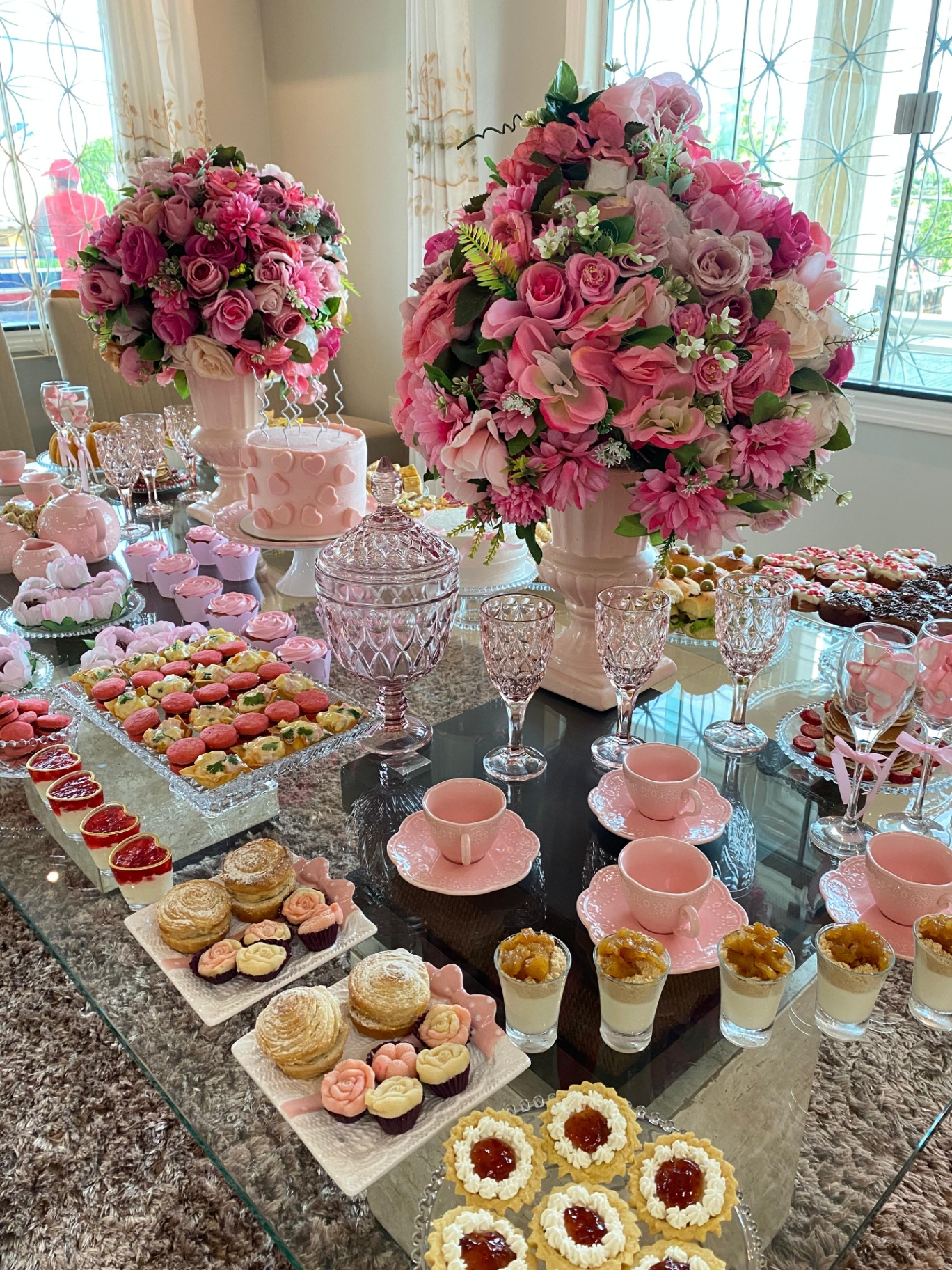 Doces e Bolos Decorados